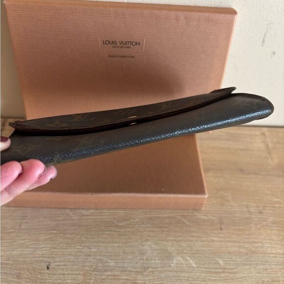 Authentic Louis Vuitton monogram wallet with box - Picture 3 of 10